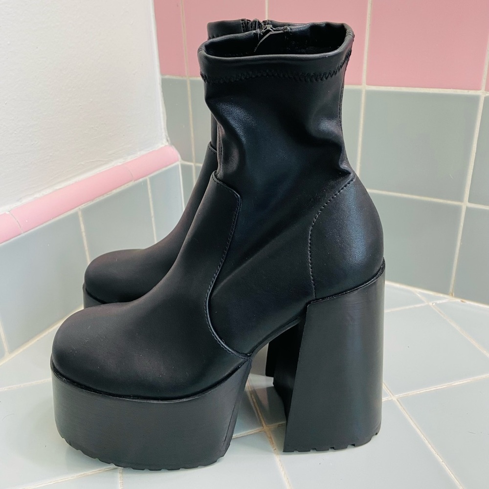 Steve Madden kyana boots